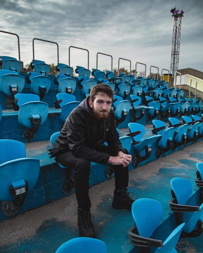 Instagram post from amelielefebvrephotographe. This post is in position 2.